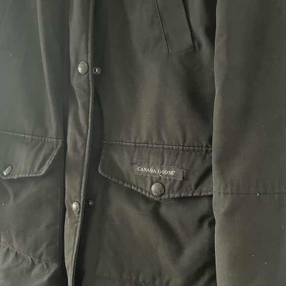 Canada Goose Jacket - Picture 2 of 5
